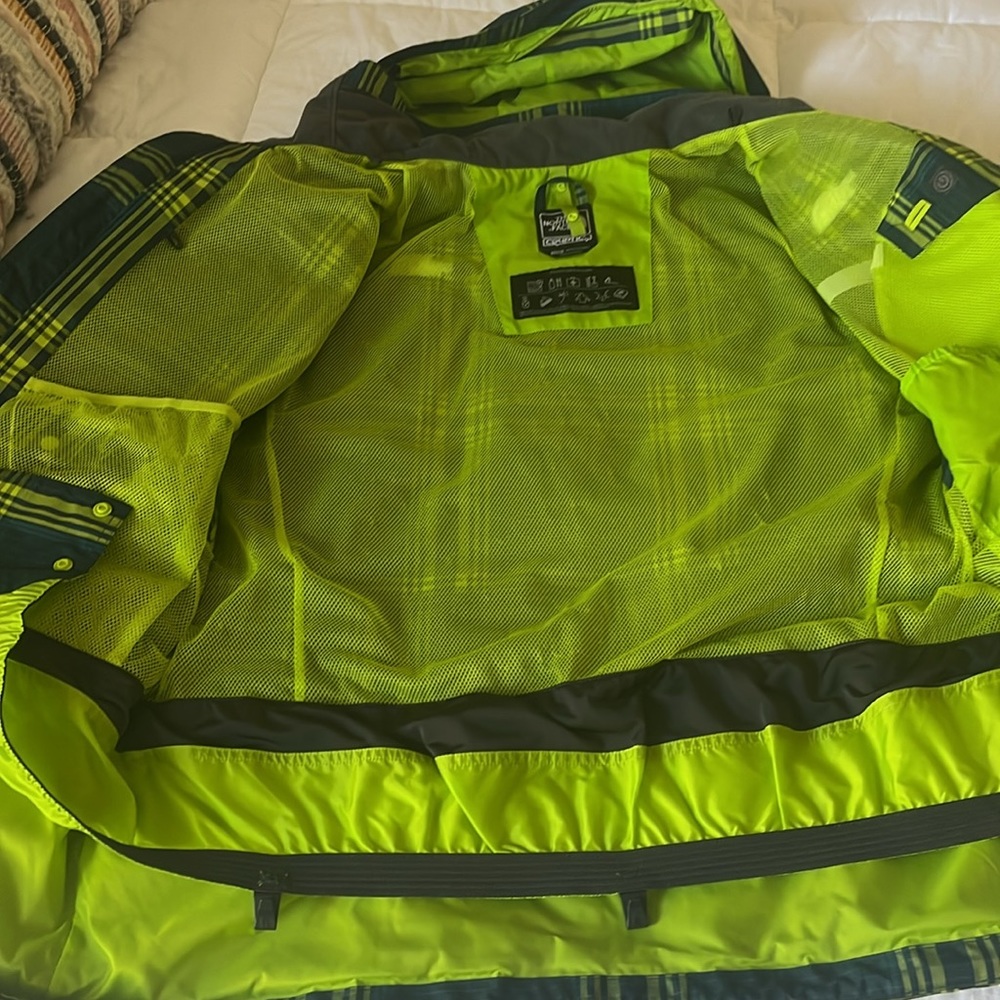 Men’s North Face  cryptic jacket - Picture 4 of 4